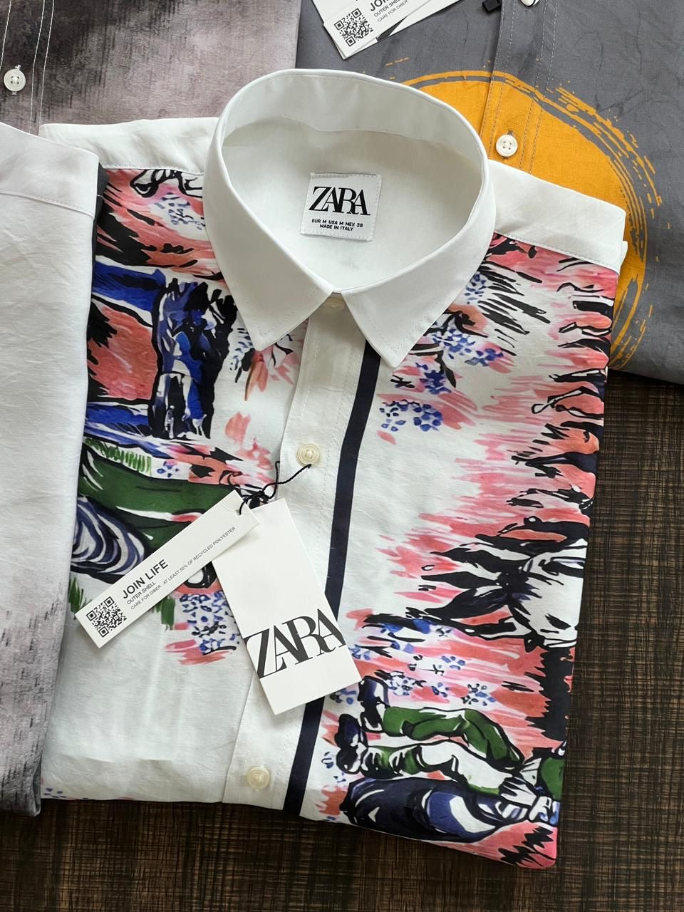 ￼ printed shirt